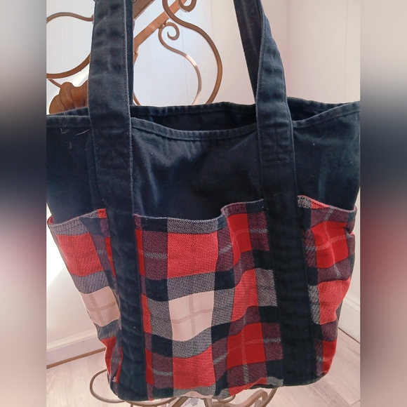 Thirty-One Pink Black Plaid Metro Hobo Tote - Picture 1 of 4